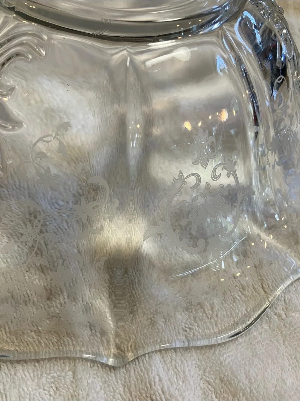 VTG Fostoria Glass Company serving bowl Baroque shape, Chintz floral etching